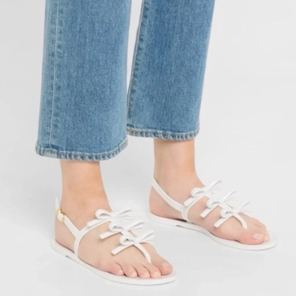 Stuart Weitzman Felicity Jelly Sandal Flat White TStrap Thong Three Bow Thong 10